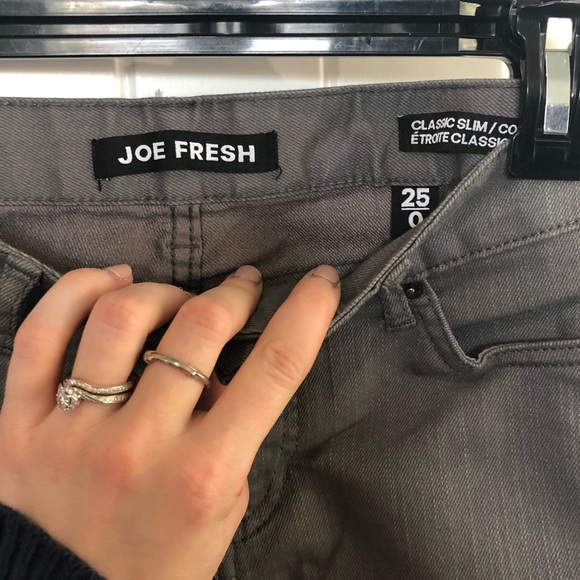 Joe Fresh classic slim grey pants size 25 - Picture 2 of 3